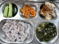 2월&nbsp;3일&nbsp;식단사진입니다.